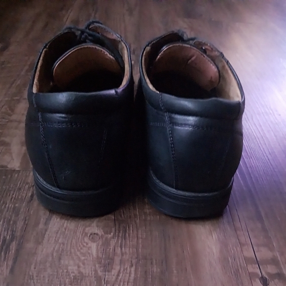 FLORSHEIM COMFORTECH MENS OXFORD SHOE SIZE 10.5B - Picture 4 of 6